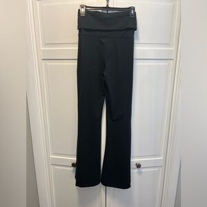 Offline by Aerie OG Foldover Super Flare Hi-Rise Size Women Medium Color Black